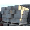 Image 1 : PALLET OF LIGHT GREY CONCRETE STRETCHER BLOCKS
