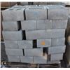 Image 1 : PALLET OF LIGHT GREY RECTANGULAR COLUMN