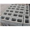 Image 2 : PALLET OF GREY SPLIT FACED CONCRETE BLOCKS