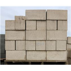 PALLET OF LIGHT GREY CONCRETE PILLAR BLOCKS