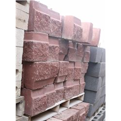 PALLET OF TERRACOTTA SPLIT FACED LEDGE CORNER