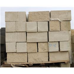 PALLET OF SANDSTONE SPLIT FACED CORNER BLOCKS