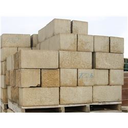 PALLET OF SANDSTONE SPLIT FACED CORNER BLOCKS