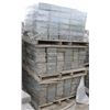 Image 1 : 3 PALLETS OF LIGHT GREY RETAINING WALL BLOCKS