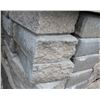 Image 2 : 3 PALLETS OF LIGHT GREY RETAINING WALL BLOCKS