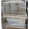 Image 1 : 2 PALLETS OF GREY RETAINING WALL BLOCKS