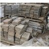 Image 1 : 3 PALLETS OF MARBLED RETAINING WALL BLOCKS