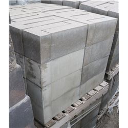 PALLET OF DARK GREY SMOOTH FACED CORNER BLOCKS