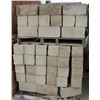 Image 3 : PALLET OF SANDSTONE SPLIT FACED CORNER BLOCKS