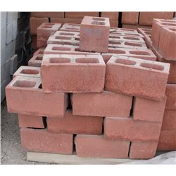 PALLET OF TERRACOTTA SPLIT FACED CORNER BLOCKS