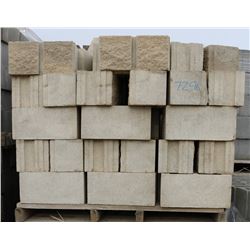 PALLET OF SANDSTONE CONCRETE BLOCKS INCL. SPLIT RI
