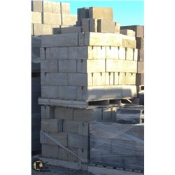 PALLET OF LIGHT GREY LEDGE SPLIT FACED SOLID BLOCK
