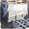 Image 1 : PALLET OF GREY SPLIT FACED CONCRETE BLOCKS