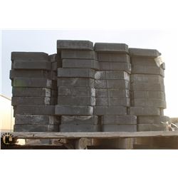 PALLET OF DARK GREY TRIANGLED SHAPED PAVING STONES