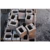 Image 2 : 2 PALLETS OF ASSORTED SPLIT FACED HALF CINDER BLOC