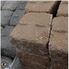 Image 2 : 6 PALLETS OF ASSORTED COLOR RETAINING WALL BLOCKS