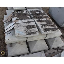 PALLET OF ASSORTED SIZE CONCRETE PILLAR CAPS