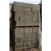 Image 1 : PALLET OF GREY SPLIT FACED CONCRETE BLOCKS