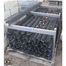 LARGE LOT OF PLASTIC CHICKEN WIRE FENCING