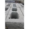 Image 2 : PALLET OF SPLIT FACED CORNER BLOCKS