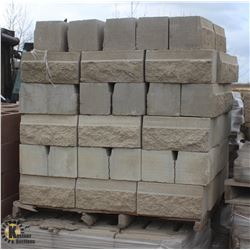 PALLET OF LIGHT GREY LEDGE SPLIT FACED CINDER