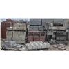 Image 1 : 11 PALLETS OF ASSORTED BRICKS AND BLOCKS