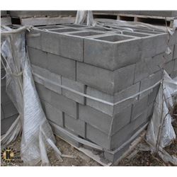 PALLET OF DARK GREY COLUMN BLOCKS
