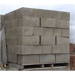PALLET OF LIGHT GREY CINDER BLOCKS