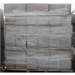 PALLET OF LIGHT GREY SINGLE BULLNOSE CINDER