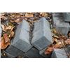 Image 2 : 10 BINDED ASSORTED SIZE PAVING STONE INCL.