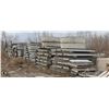 Image 1 : LARGE LOT OF CONCRETE