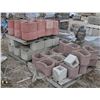 Image 1 : 3 PALLETS OF ASSORTED BREEZEWAY BLOCKS