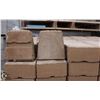 Image 2 : PALLET OF BROWN RETAINING WALL BLOCKS