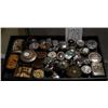Image 1 : TRAY LOT OF 38 PILL BOXES AND OTHER SMALL OBJECTS