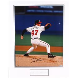 Tom Glavine Signed LE Braves 20x26 Custom Matted Photo (Upper Deck Hologram)