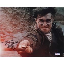 Daniel Radcliffe Signed "Harry Potter" 11x14 Photo (PSA Hologram)