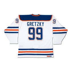 Wayne Gretzky Signed Edmonton Oilers Captain Jersey (UDA COA)