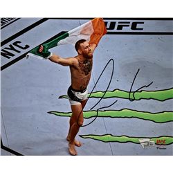 Conor McGregor Signed UFC 8x10 Photo (Fanatics Hologram)