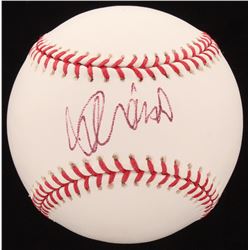 Ichiro Suzuki Signed OML Baseball (Beckett COA)