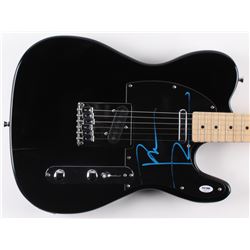 Pete Townshend Signed 38" Huntington Electric Guitar (PSA COA)