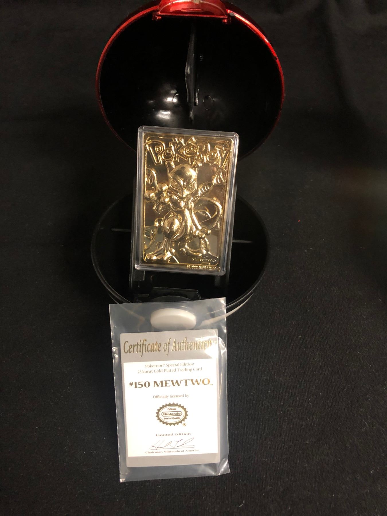 pokemon special edition 23 karat gold plated trading card mewtwo 23 karat gold-plated Mewtwo pokemon