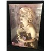 Image 1 : MARILYN MONROE FRAMED PRINT 24 X 36