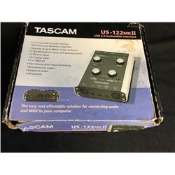 TASCAM US-122 MK II USB 2.0 AUDIO/ MIDI INTERFACE