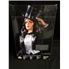 Image 3 : ZATANNA 1:6 SCALE DELUXE COLLECTOR FIGURE (DC DIRECT)