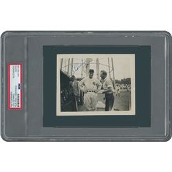 Lou Gehrig Signed Photograph