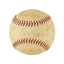 New York Yankees 1939 World Series Champions Team Signed Baseball with Gehrig and DiMaggio