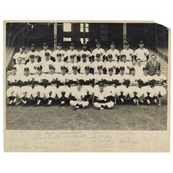 New York Yankees 1962 Team-Signed Photograph