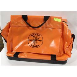 KLEIN LARGE ORANGE RUBBERIZED HARD BOTTOM