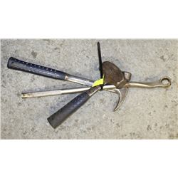 LOT W/ ESTWING MINI-SLEDGE, HAMMER & A MAC TOOLS