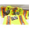 Image 1 : LOT OF 3 HIVIS JACKET & BIB PANTS SIZE XL